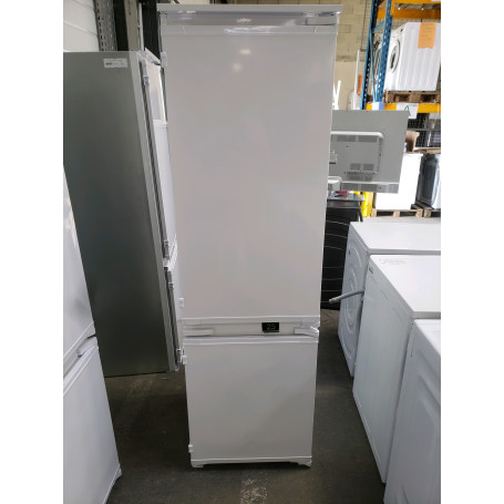 Réfrig Combiné BEKO BCSA285K4SFN