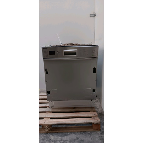 Lave Vaisselle BEKO DSN6835X